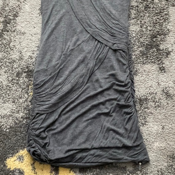 BCBG MAXAZRIA dress in grey - Picture 2 of 4